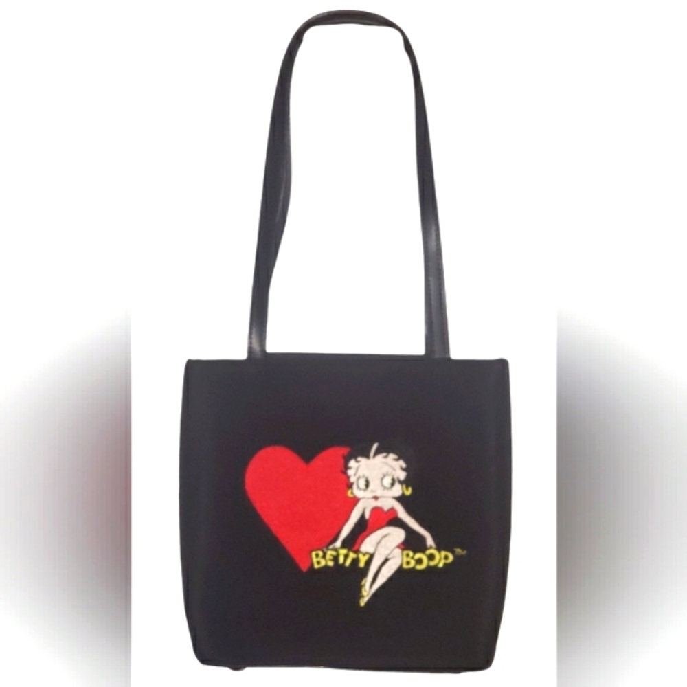 VINTAGE Betty Boop Heart Shoulder Bag. EUC.